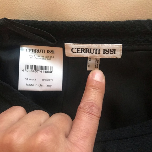 Dark blue authentic Cerutti 1881 jacket and skirt - Picture 5 of 10